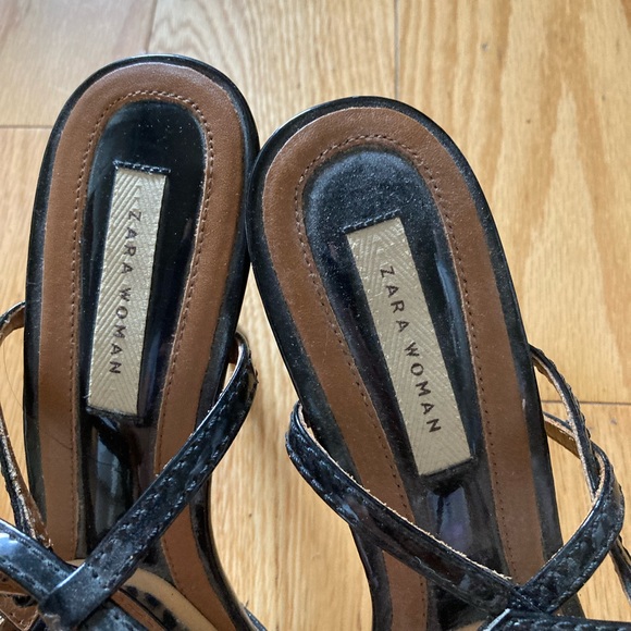 Zara sandals in shiny black size 30 - Picture 2 of 5